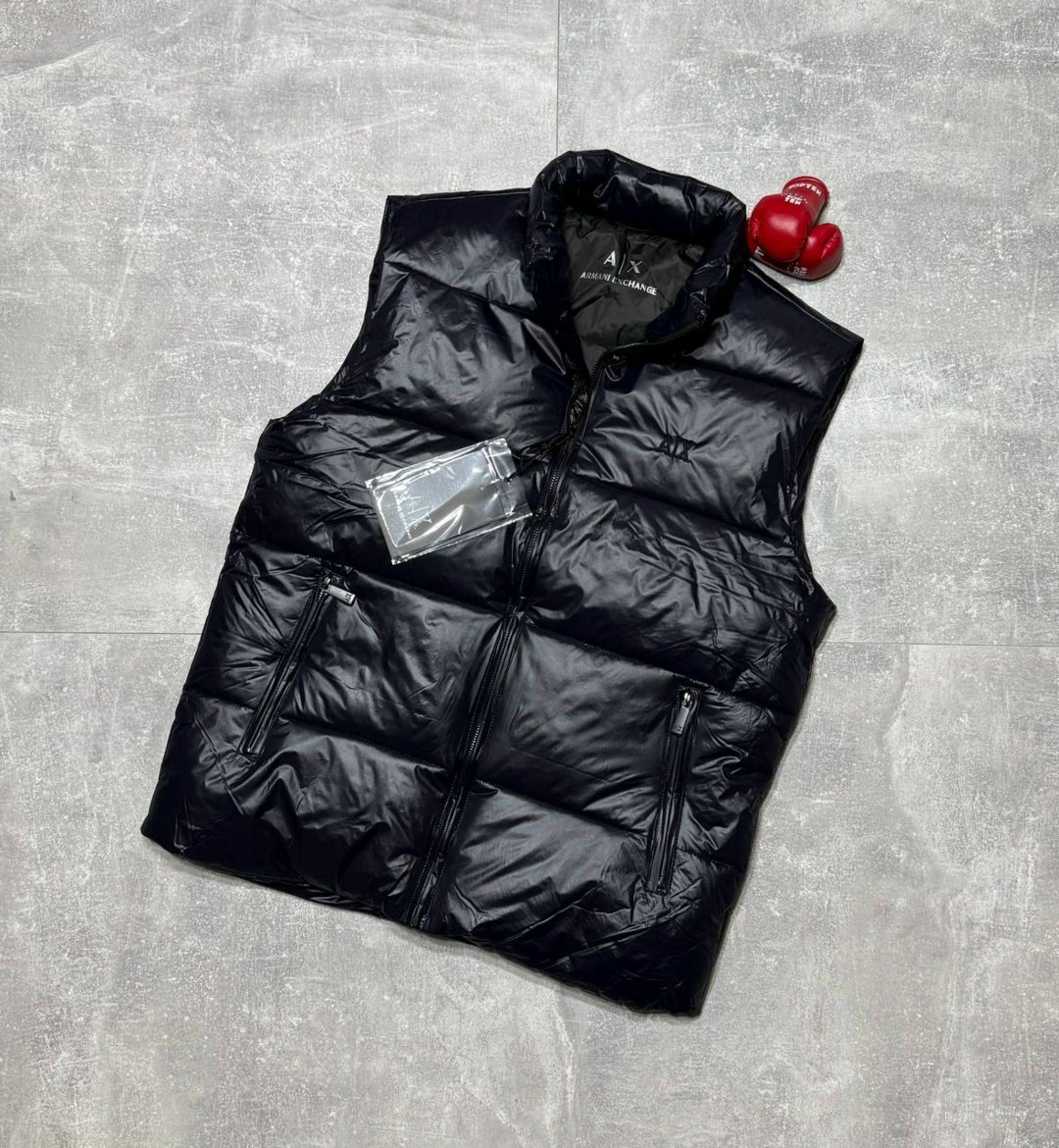 жилетка moncler,мужские жилетки,жилет мужской,жилет armani exchange,жилетка