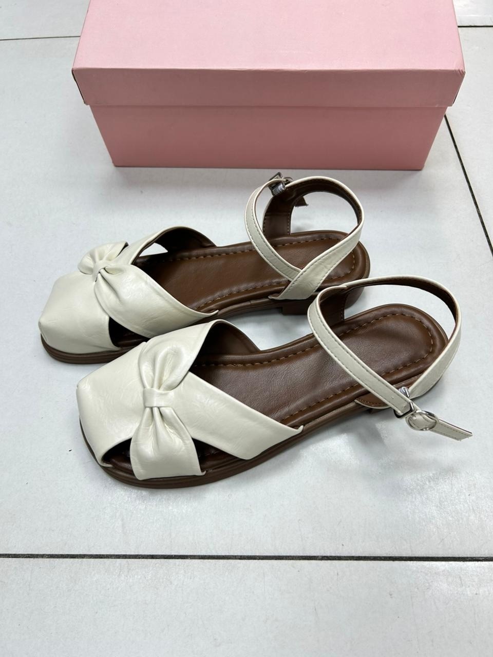 ,стильные босоножки,босоножки женские,босоножки с бантом,модные босоножки