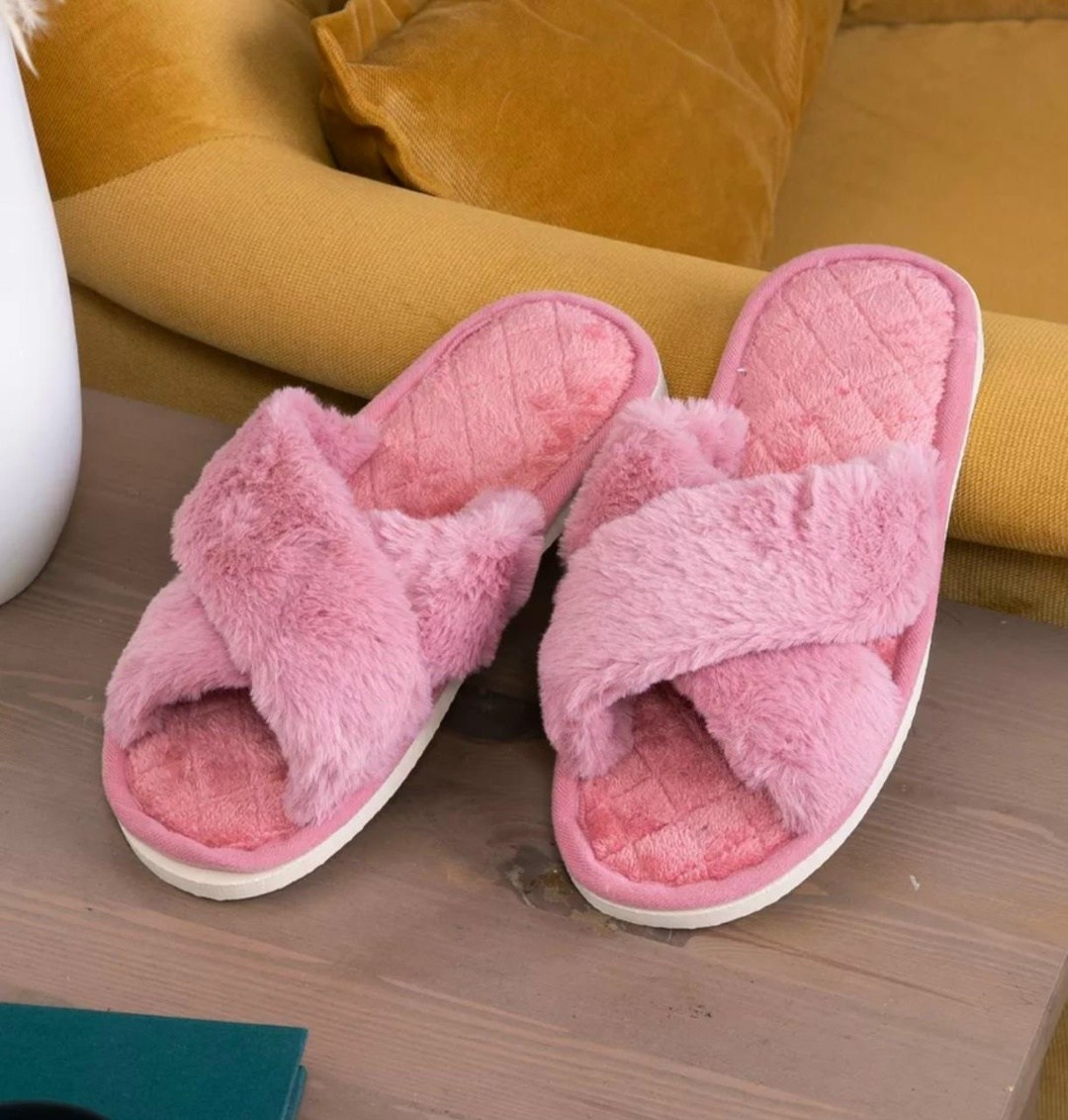 тапочки домашние женские,розовые пушистые тапочки,домашние тапочки,тапки женские пушистые,тапочки домашние женские открытые