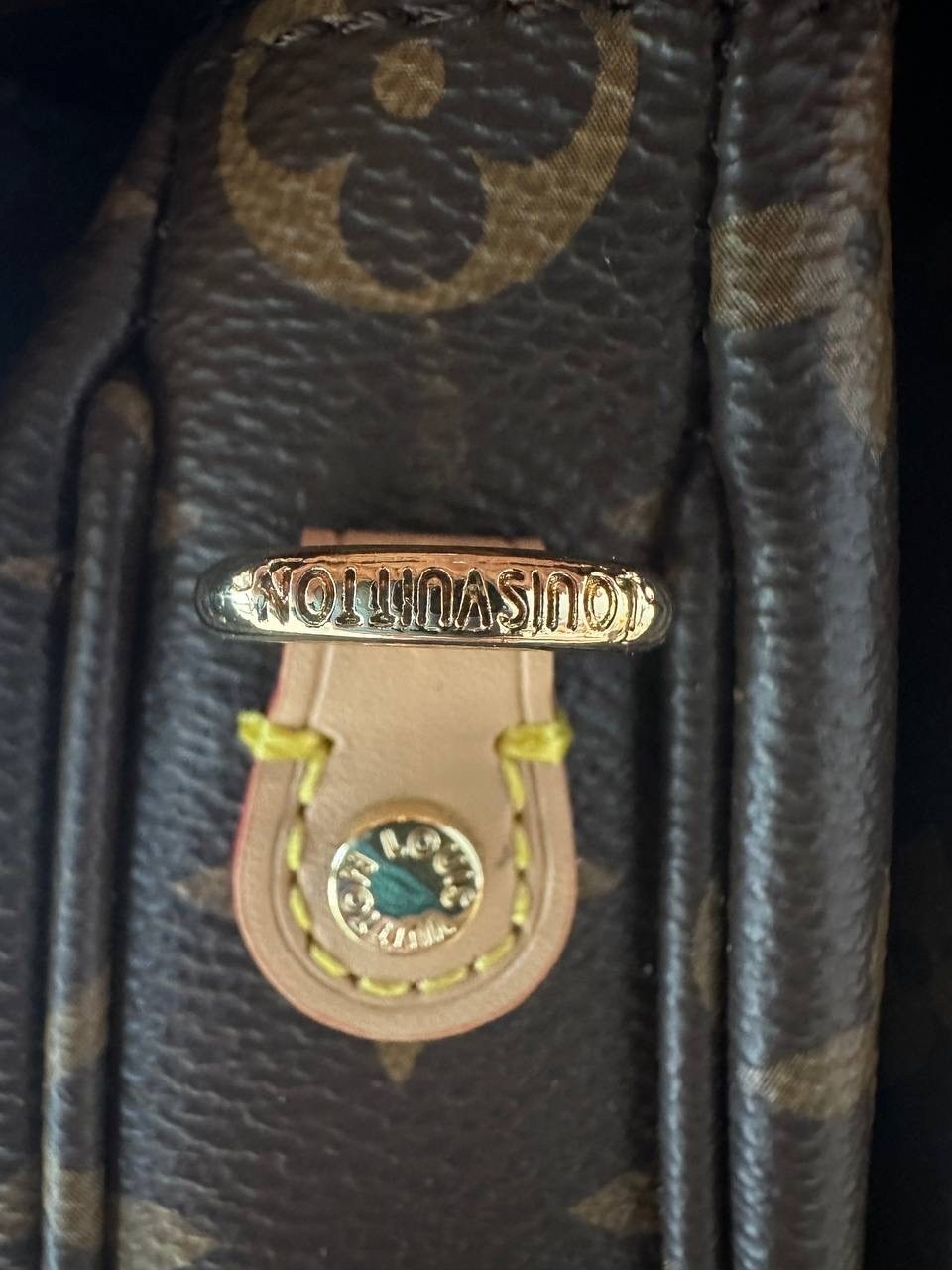 сумка louis vuitton pochette metis,louis vuitton pochette metis,сумка луи виттон,сумки луи виттон оригиналы,сумка женская pochette metis louis vuitton pl-15581