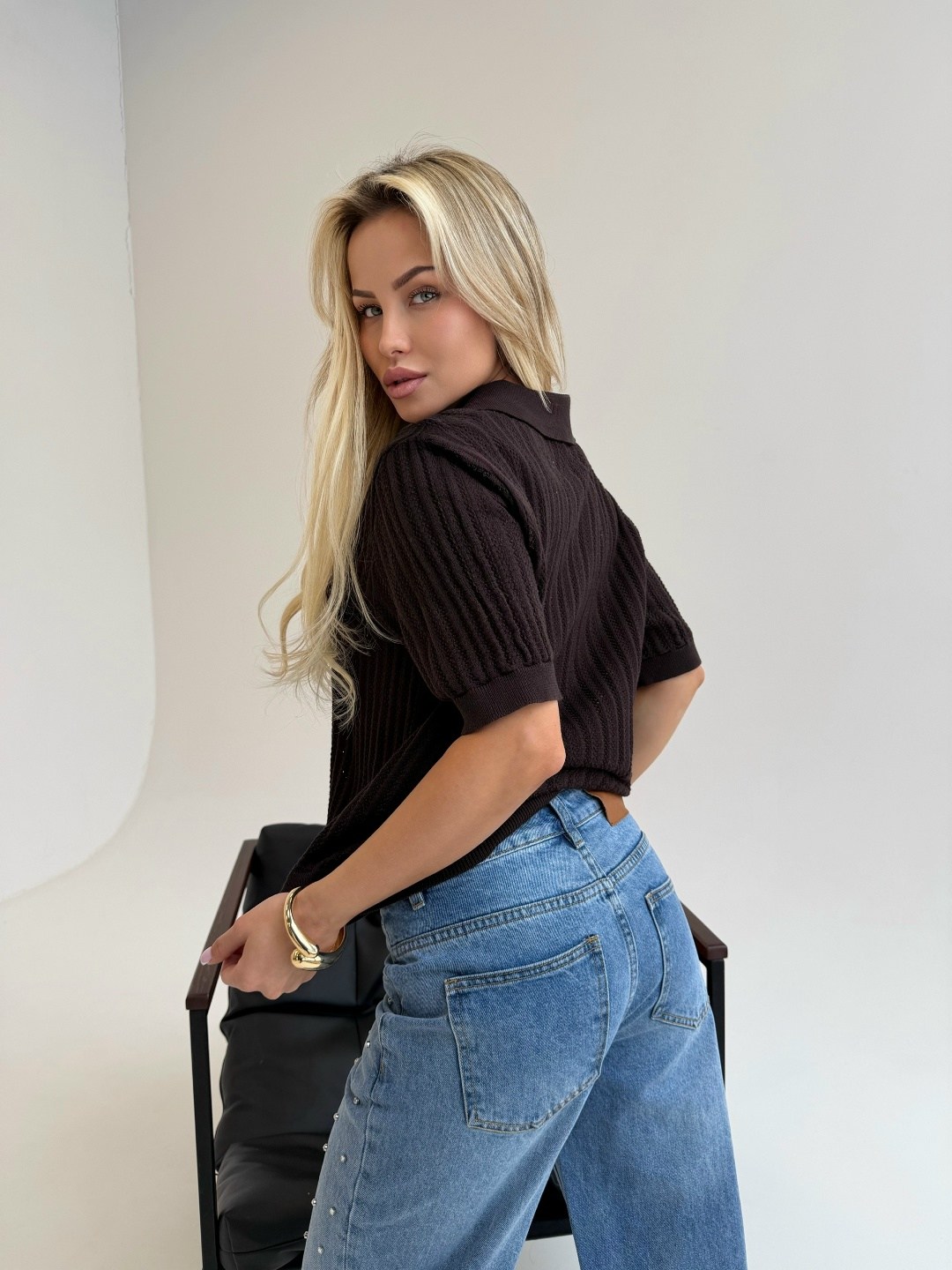 женский джемпер,женская кофта,джемпер,рубашка женская,джемпер свободного силуэта из тонкого трикотажа "лапша" брусничного цвета