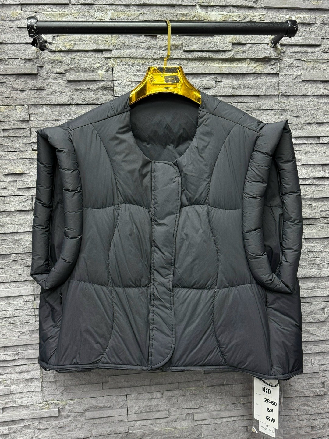 пуховой жилет,теплый жилет,жилетка женская,женские жилеты,жилет