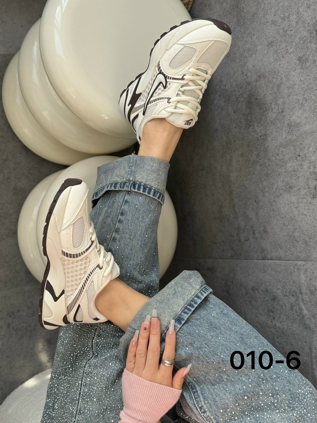 кроссовки женские,стильные кроссовки,модные кроссовки,спортивные кроссовки, женская кроссовки