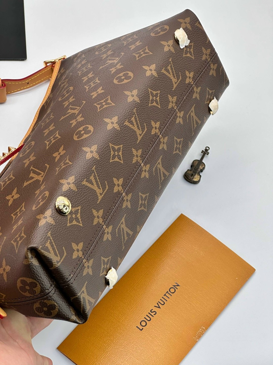 сумка на плечо louis vuitton,сумка louis vuitton женская,сумка louis vuitton,женская большая сумка с принтом louis vuitton,lv louis vuitton новая модная сумка через плечо