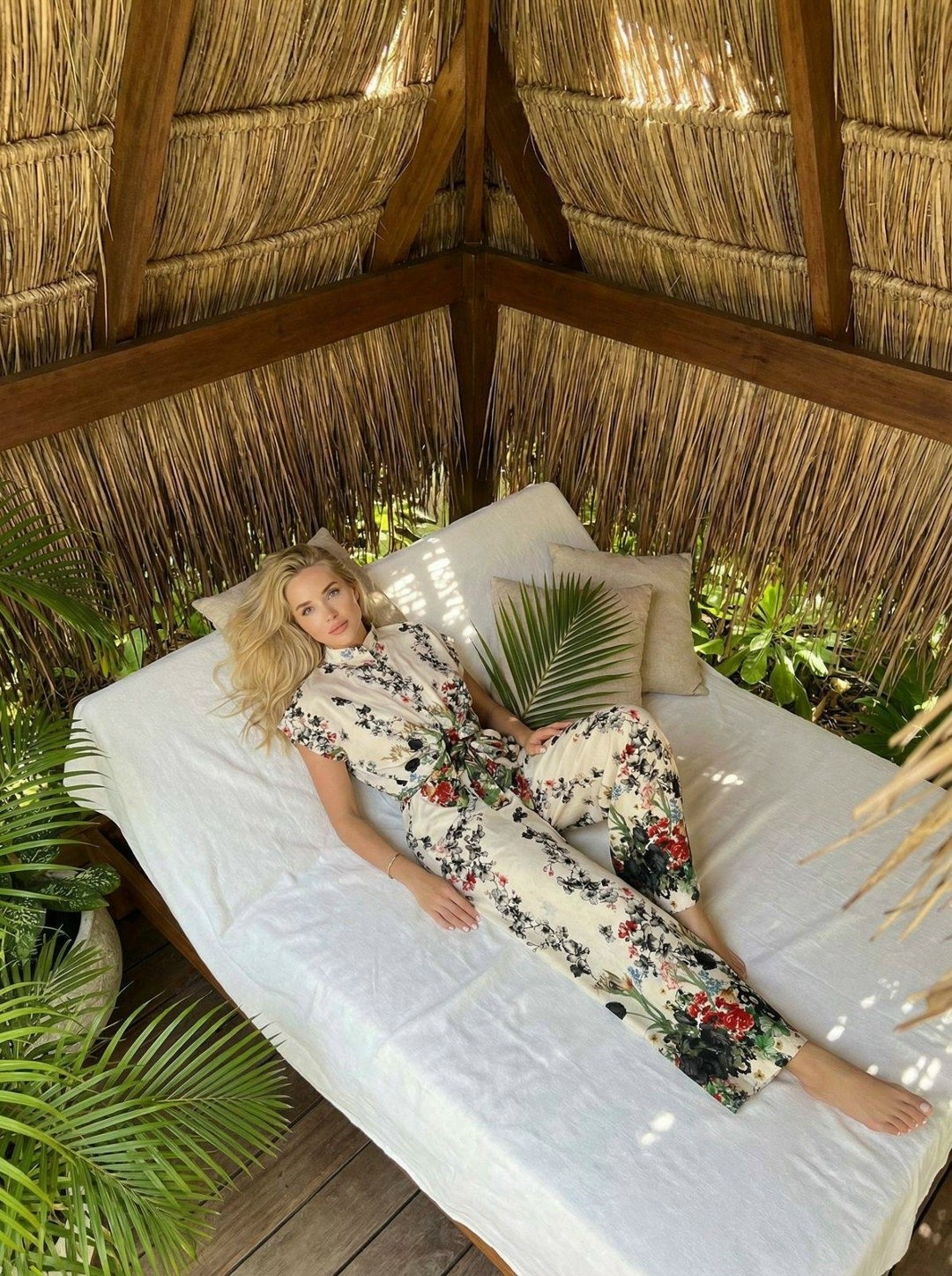 костюм в пижамном стиле,модные наряды,летние наряды,пляжные наряды,одежда для женщин