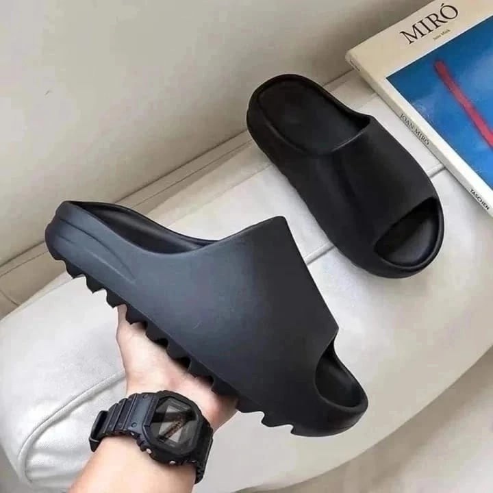 шлепанцы adidas yeezy slide,тапки adidas yeezy slide,сланцы adidas yeezy slide,шлепанцы женские,шлепки yeezy slide