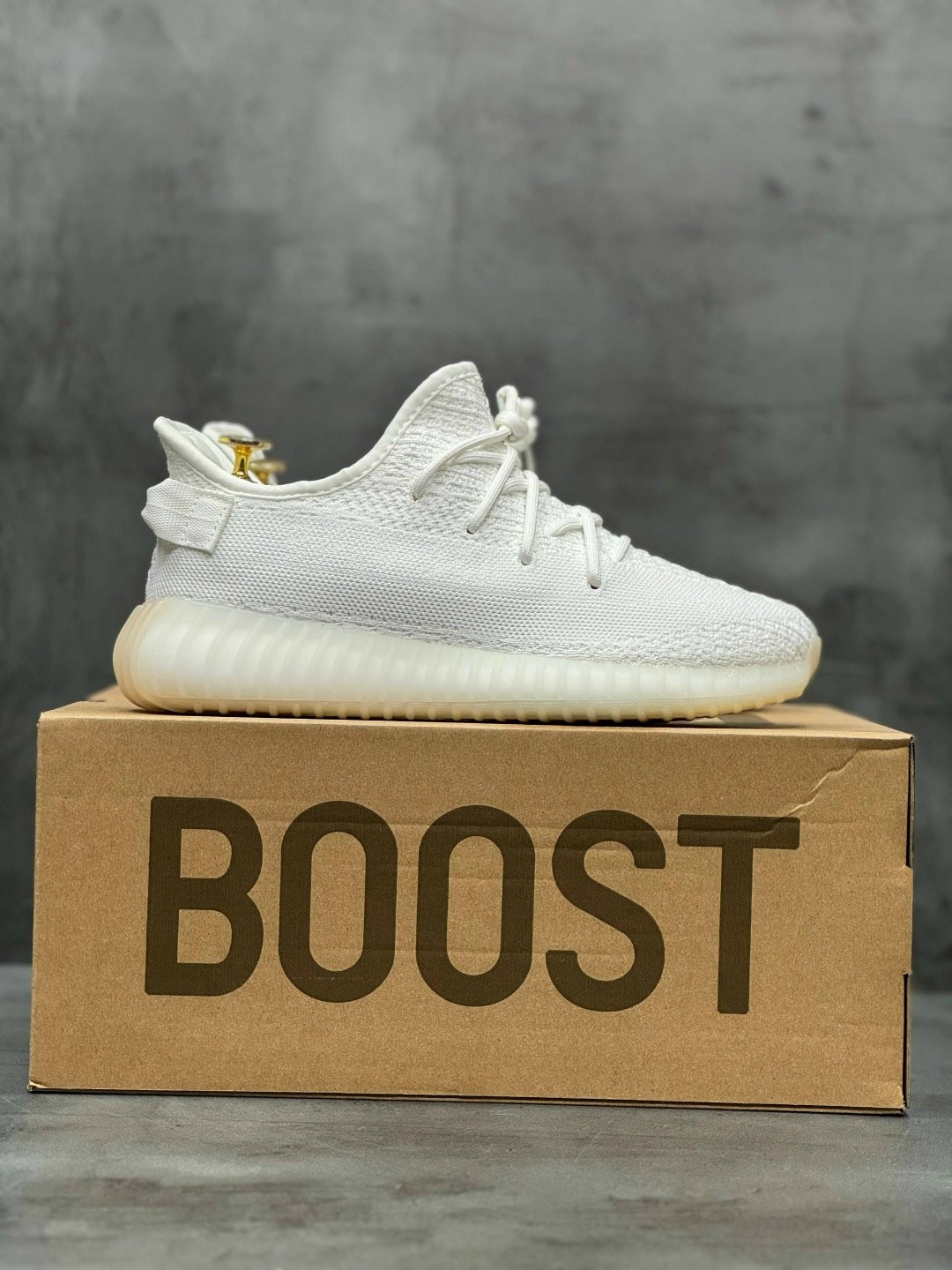 кроссовки adidas yeezy 350 boost,кроссовки adidas yeezy boost,кроссовки adidas yeezy 350 boost v2 triple white,adidas yееzy boost 350 v2 cream/triple white,adidas yeezy boost 350 v 2