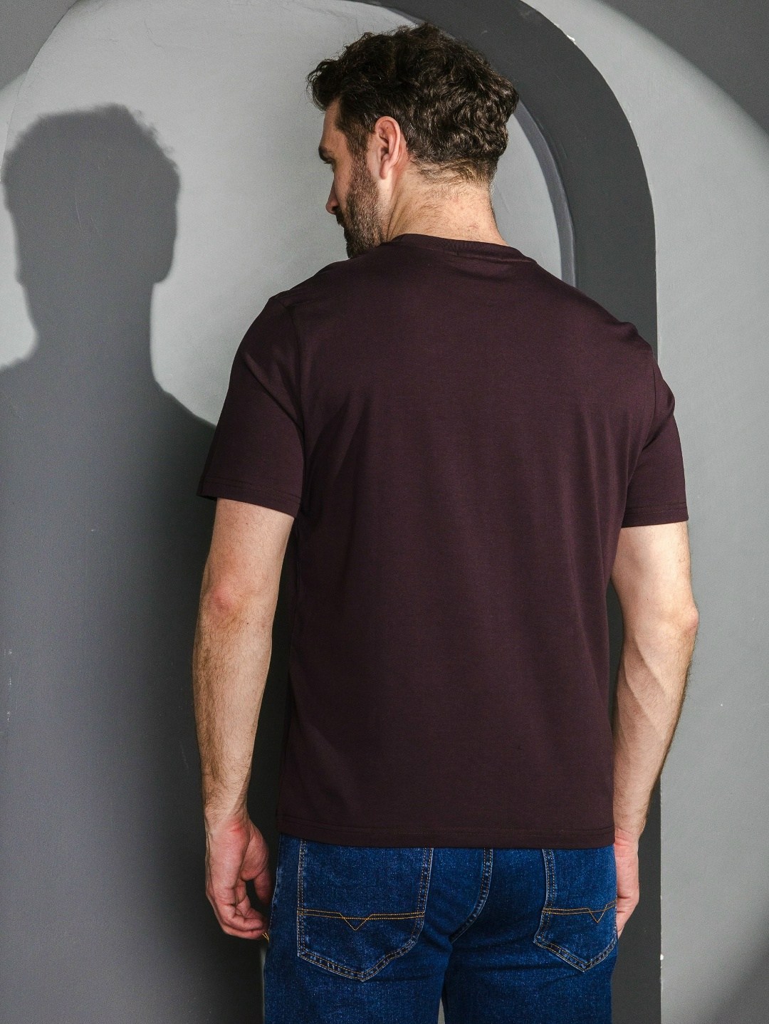 футболки мужские,мужская футболка однотонная,классическая мужская футболка,футболка футболка мужская,универсальные футболки