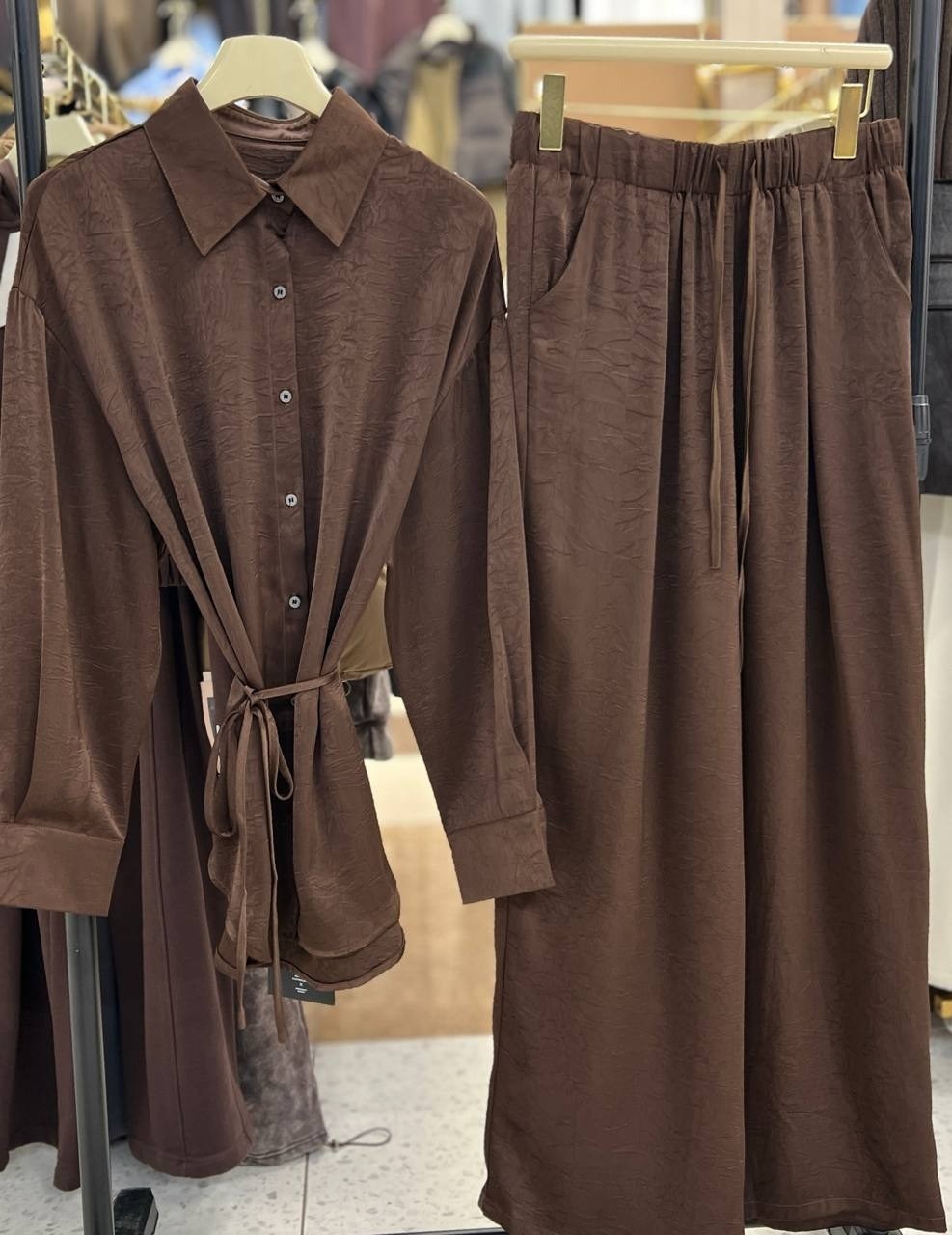 стильные костюмы,костюм с брюками палаццо,женские костюмы,повседневная одежда