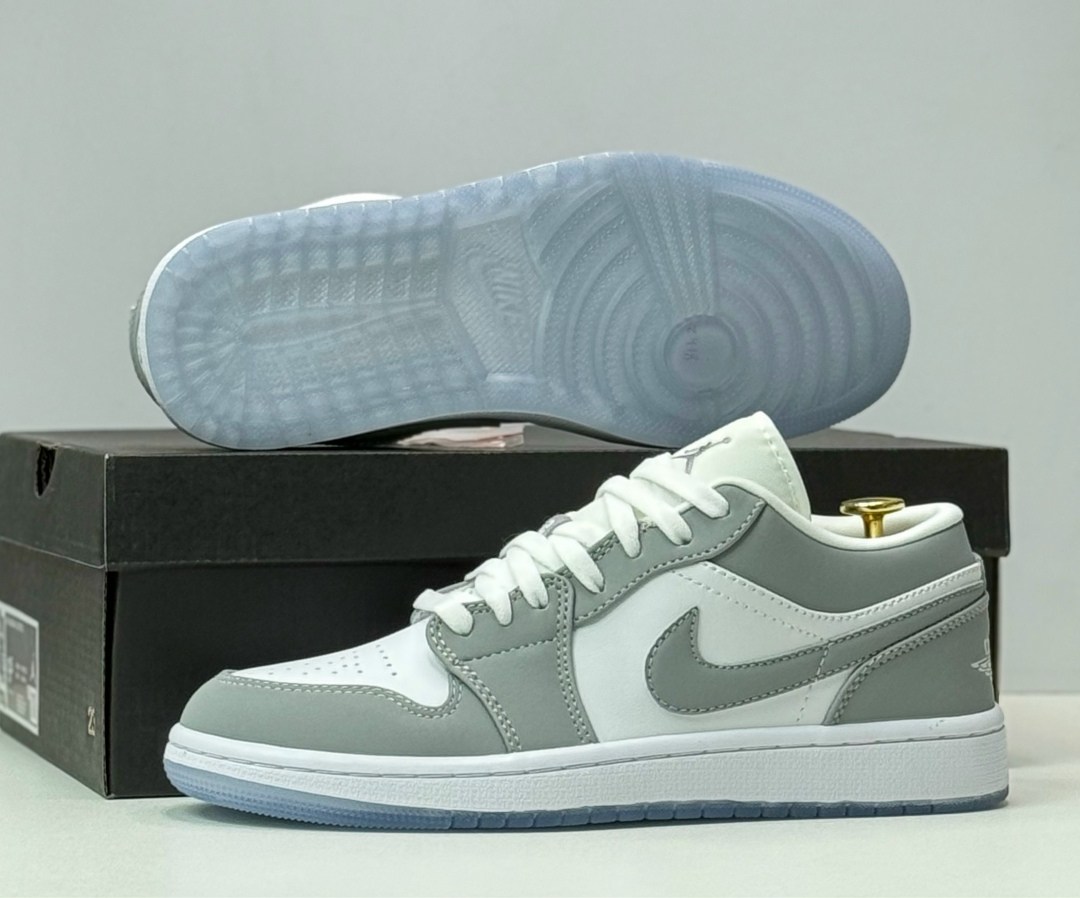 кроссовки nike air jordan 1 low wolf grey,nike air jordan 1 low wolf grey,nike air jordan 1 low,кроссовки nike air jordan 1 low,air jordan 1 low wolf grey dc0774-105