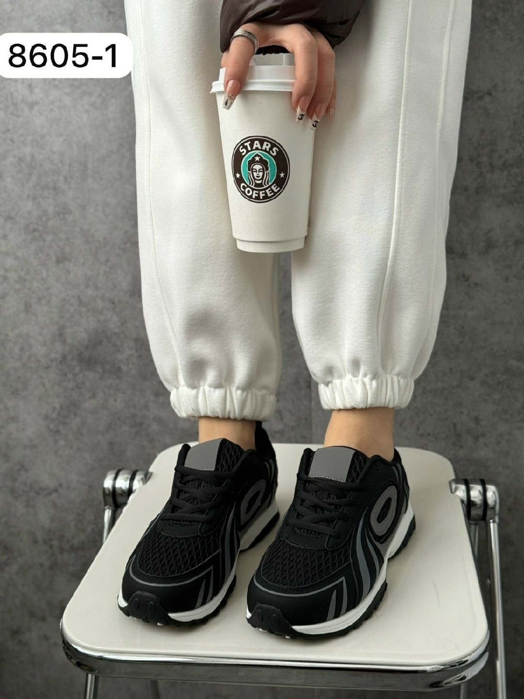 женские кроссовки,кроссовки,кроссовка,кроссовки женские модные,черные кроссовки