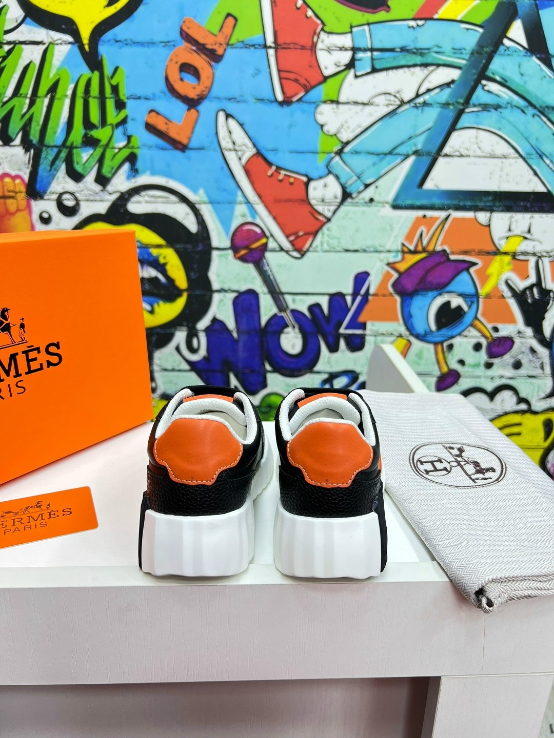 кроссовки hermes,,кроссовки мужские hermes,кроссовки hermes женские,кроссовки гермес