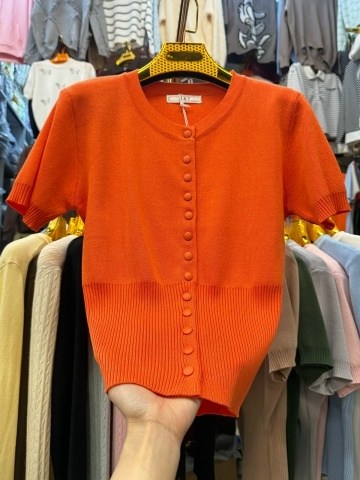 вязаная кофта,свитер с пуговицами,женские блузки,вязаный пуловер,вязаные свитера женские