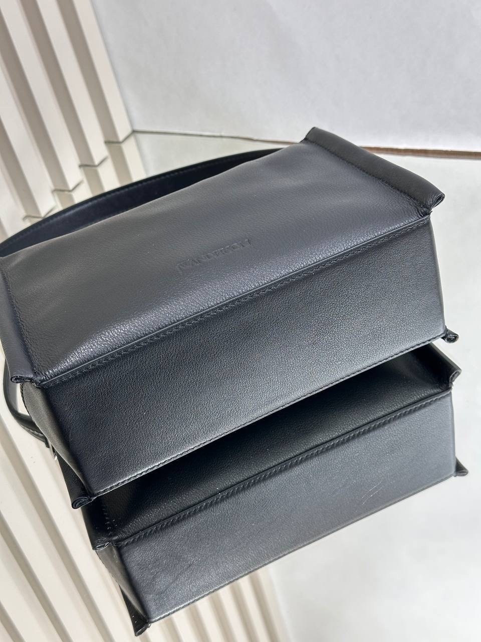 сумка,женская сумка,сумка кожаная женская,сумка модная,сумка кожаная