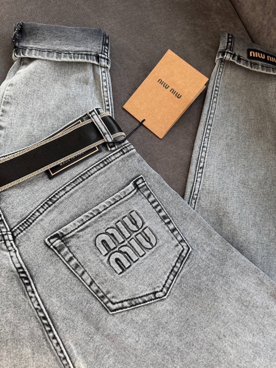 джинсы женские,джинсы женские серые,джинсы мом,джинсы женские мом,стильные джинсы