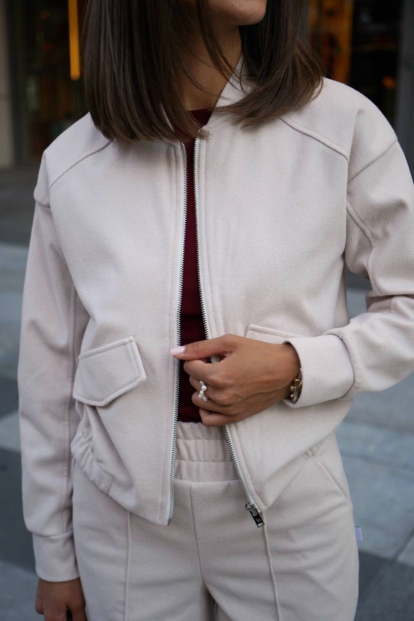 костюм брючный двойка tisana 259791957,бомбер женский "браун" коричневый,стильные куртки,бомбер куртка женская,бомбер женский