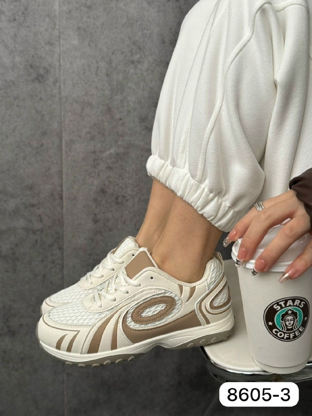 кроссовки,кроссовки женскиe,спортивная ,кроссовки классические,кроссовка