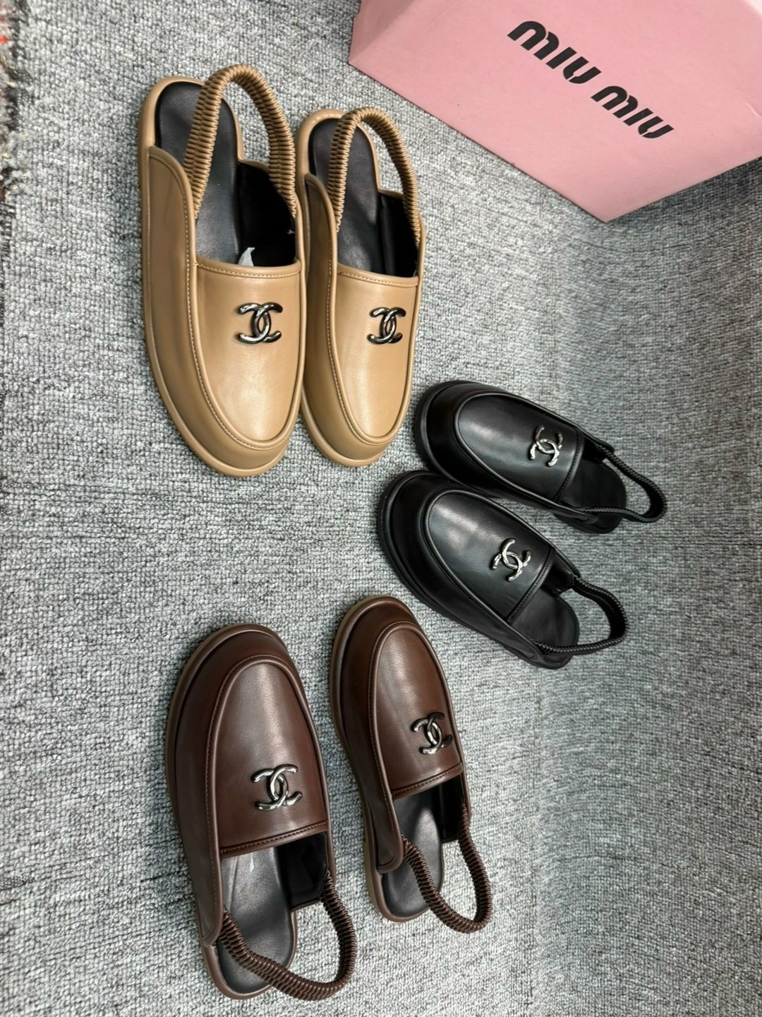 шлепанцы шанель,,шлепки шанель,босоножки chanel,лоферы chanel