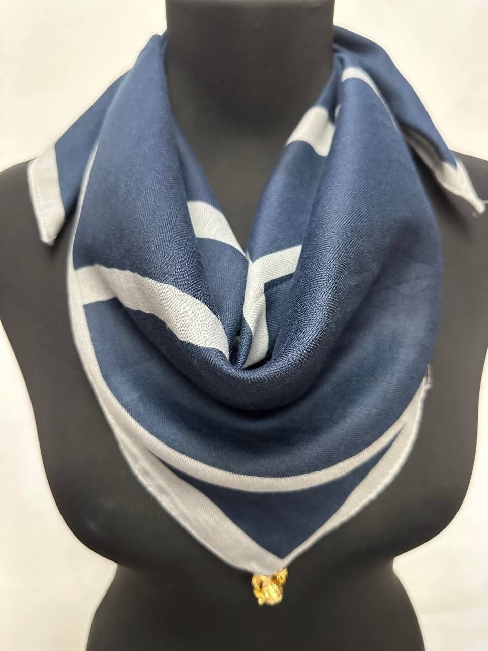 шарф гуччи женский,платок гуччи,платок гуччи оригинал,шелковый платок гуччи,шарф гуччи