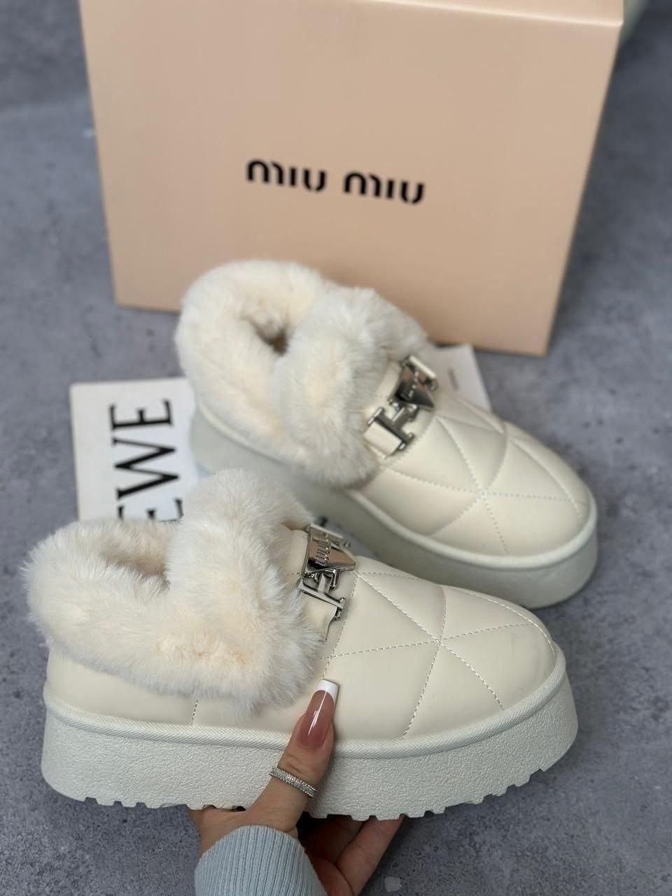 угги женские,женские зимние угги,,модные угги,зимняя женская