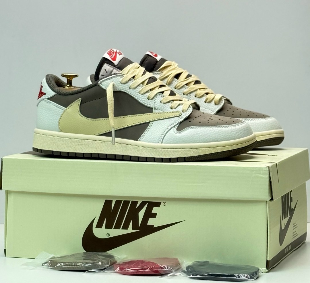 nike air jordan 1 low travis scott,кроссовки nike air jordan 1 low x travis scott,nike air jordan 1 low travis scott reverse mocha,кроссовки nike air jordan 1 travis scott,nike air jordan 1 low x trav