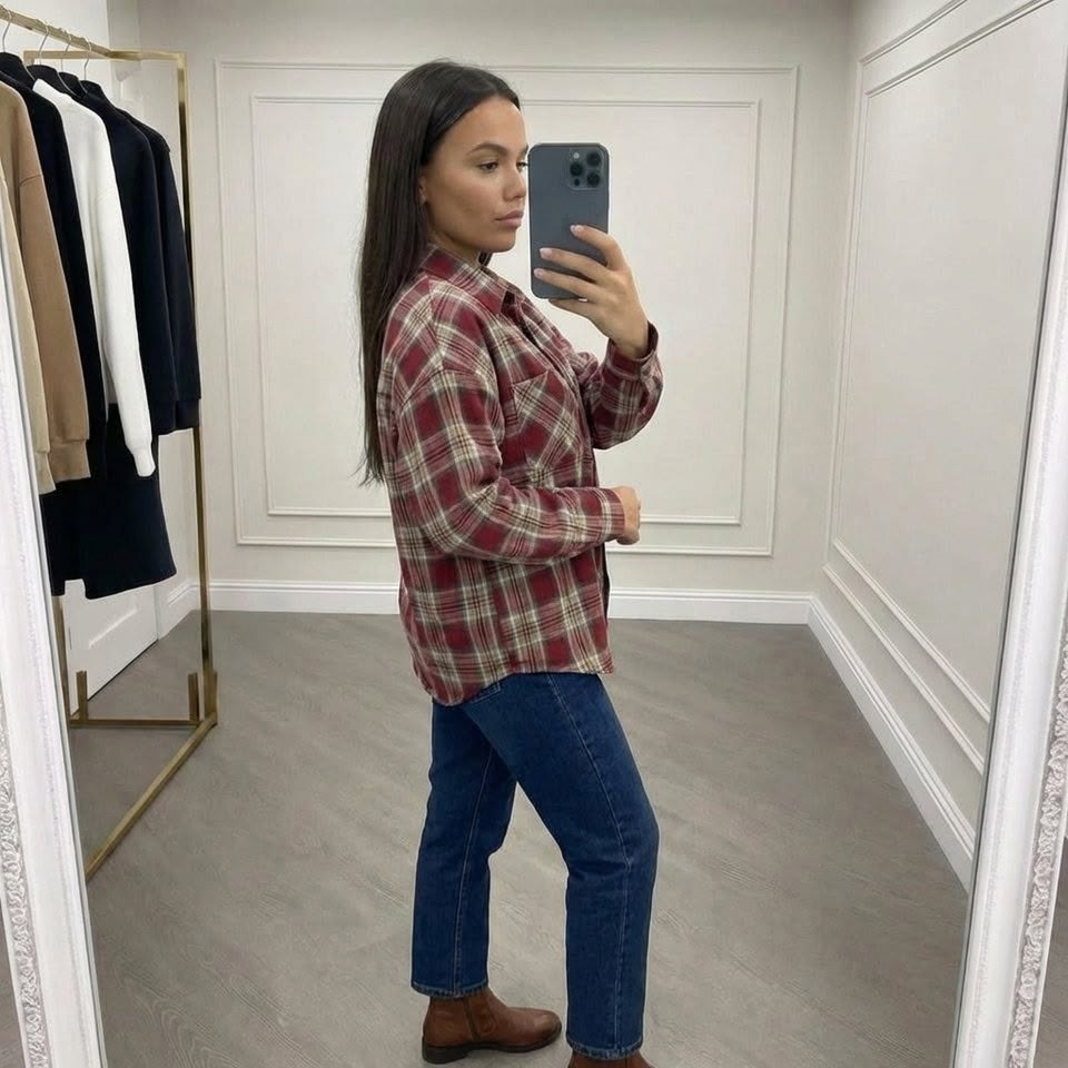 женская рубашка в клетку оверсайз,рубашка miu miu оверсайз в клетку варенка,рубашка в клетку свободного кроя,женская рубашка в клетку,рубашка оверсайз в клетку хлопковая monolog