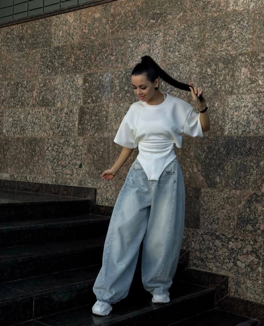 джинсы стильные,модные джинсы,джинсы женские широкие,стиль одежды