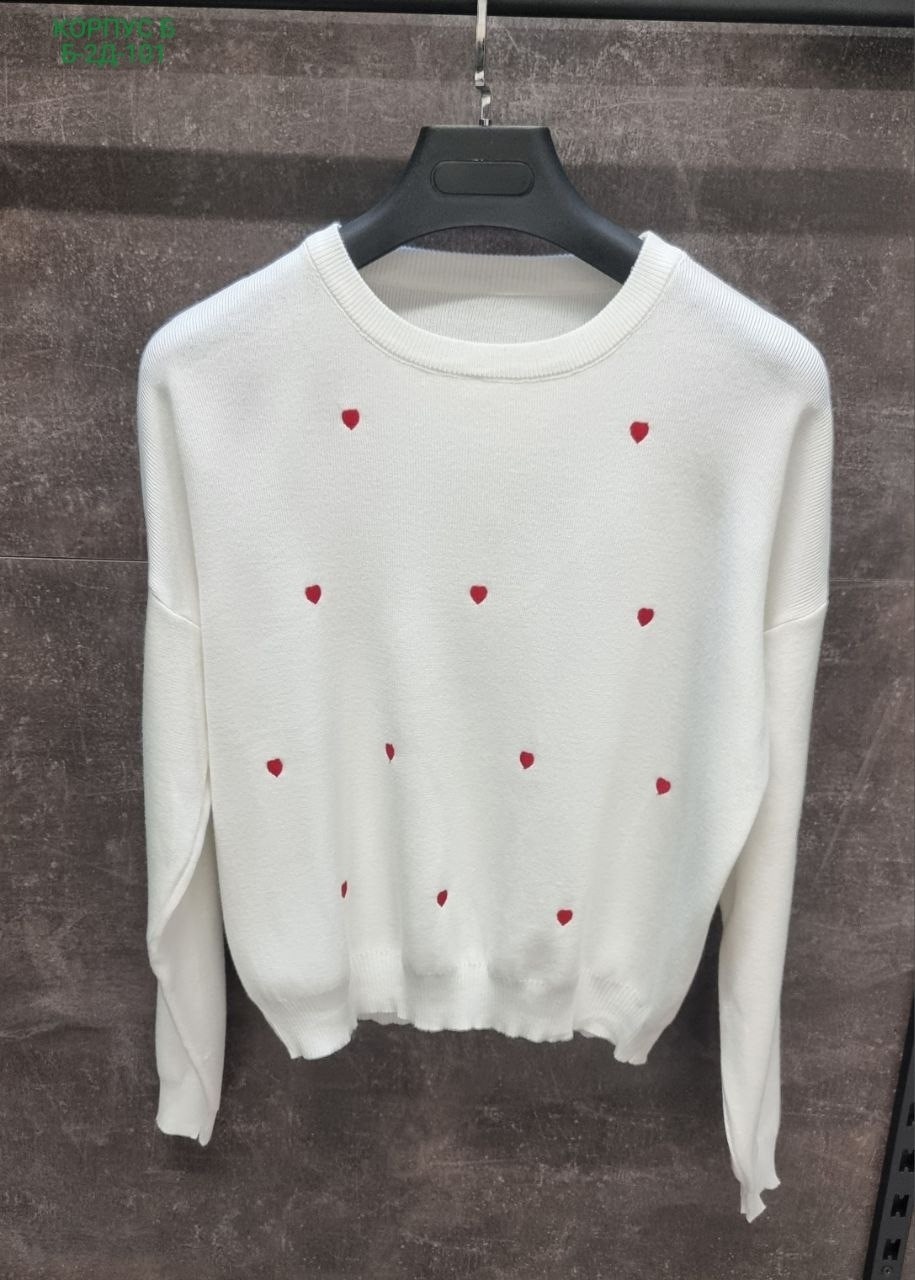 женская кофта,джемпер с сердечками,свитер с сердцем,кофта с сердцем,свитер с сердечками