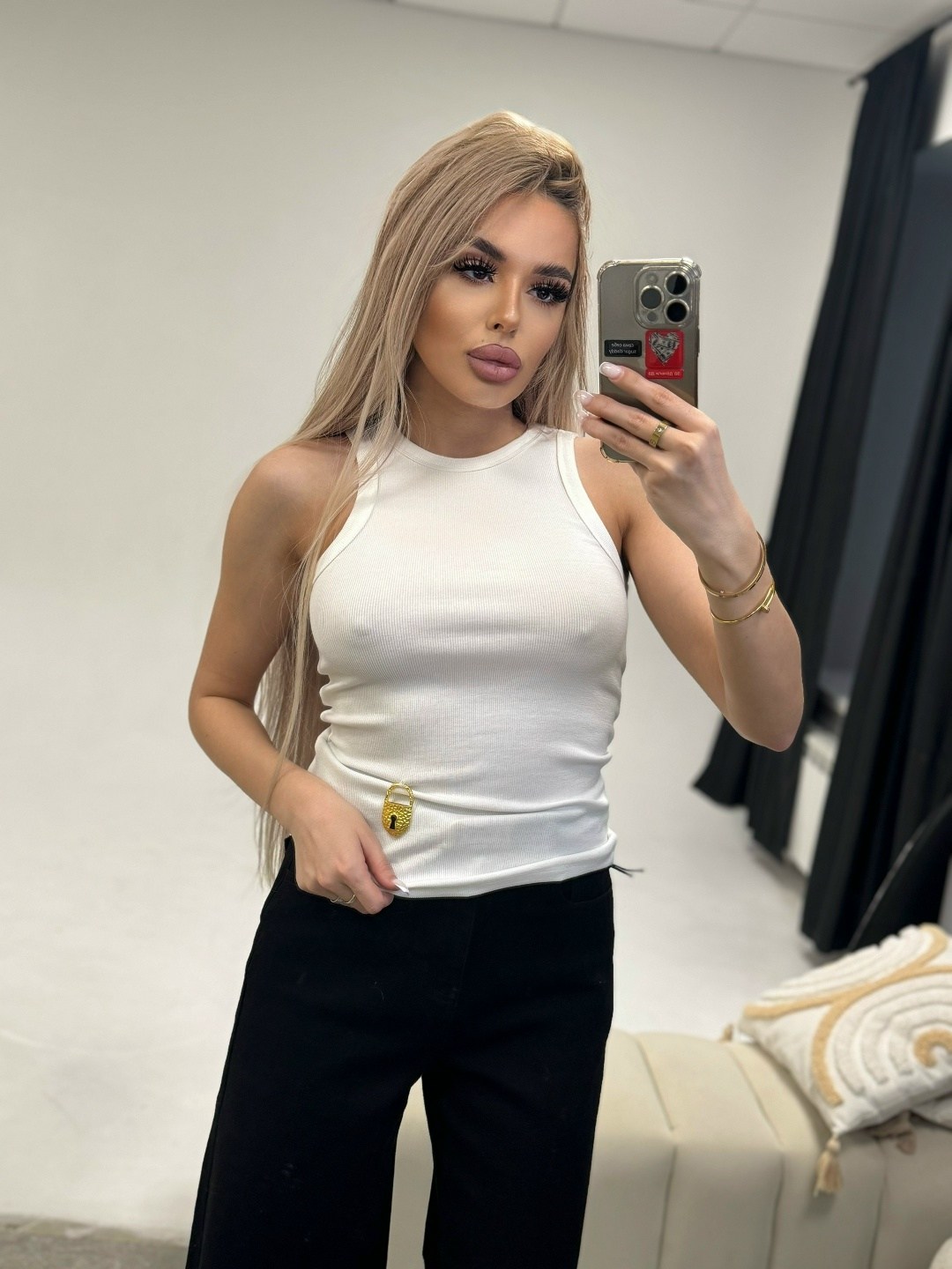 женская майка,майка топы,белая стильная майка miu miu,майка женская белая,стильная майка