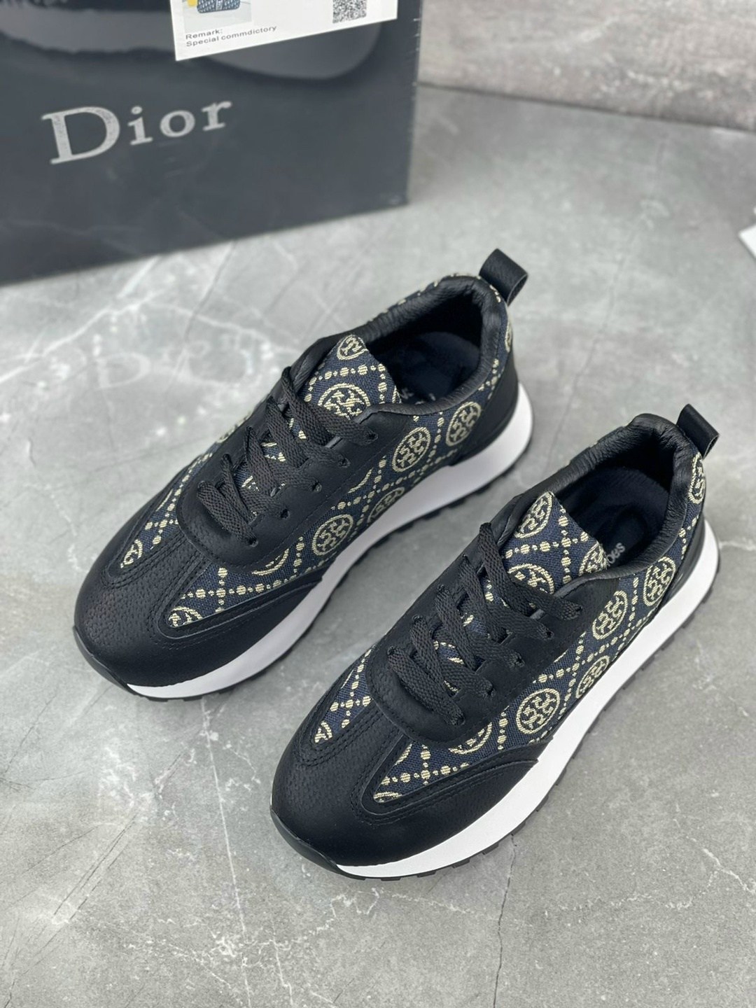 кроссовки женскиe,,кроссовки женские gucci,модные кроссовки,кроссовки gucci