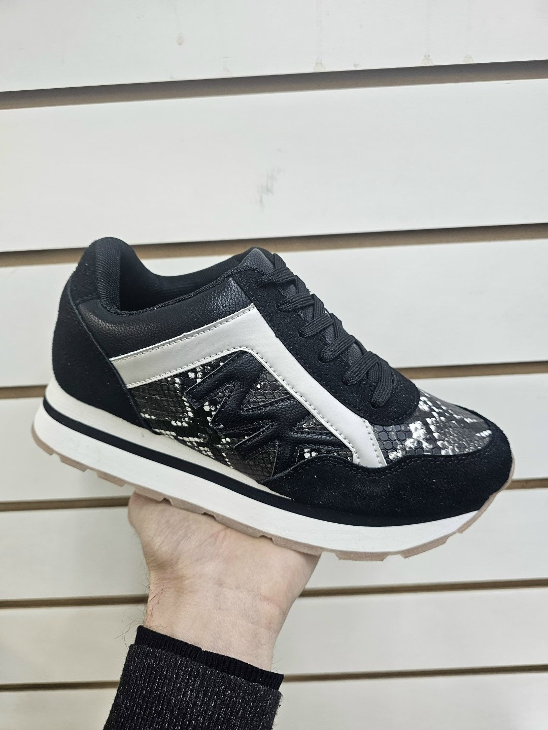 ,michael kors кроссовки,кроссовки женские michael kors,кроссовки женскиe,кроссовки повседневные