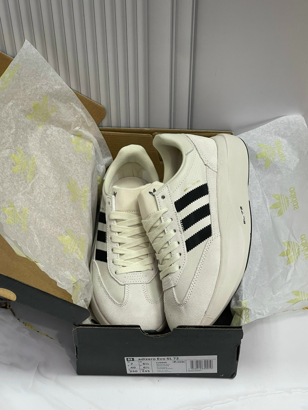 кроссовки adidas,мужские кроссовки adidas,,кроссовки adidas retropy,кроссовки женскиe