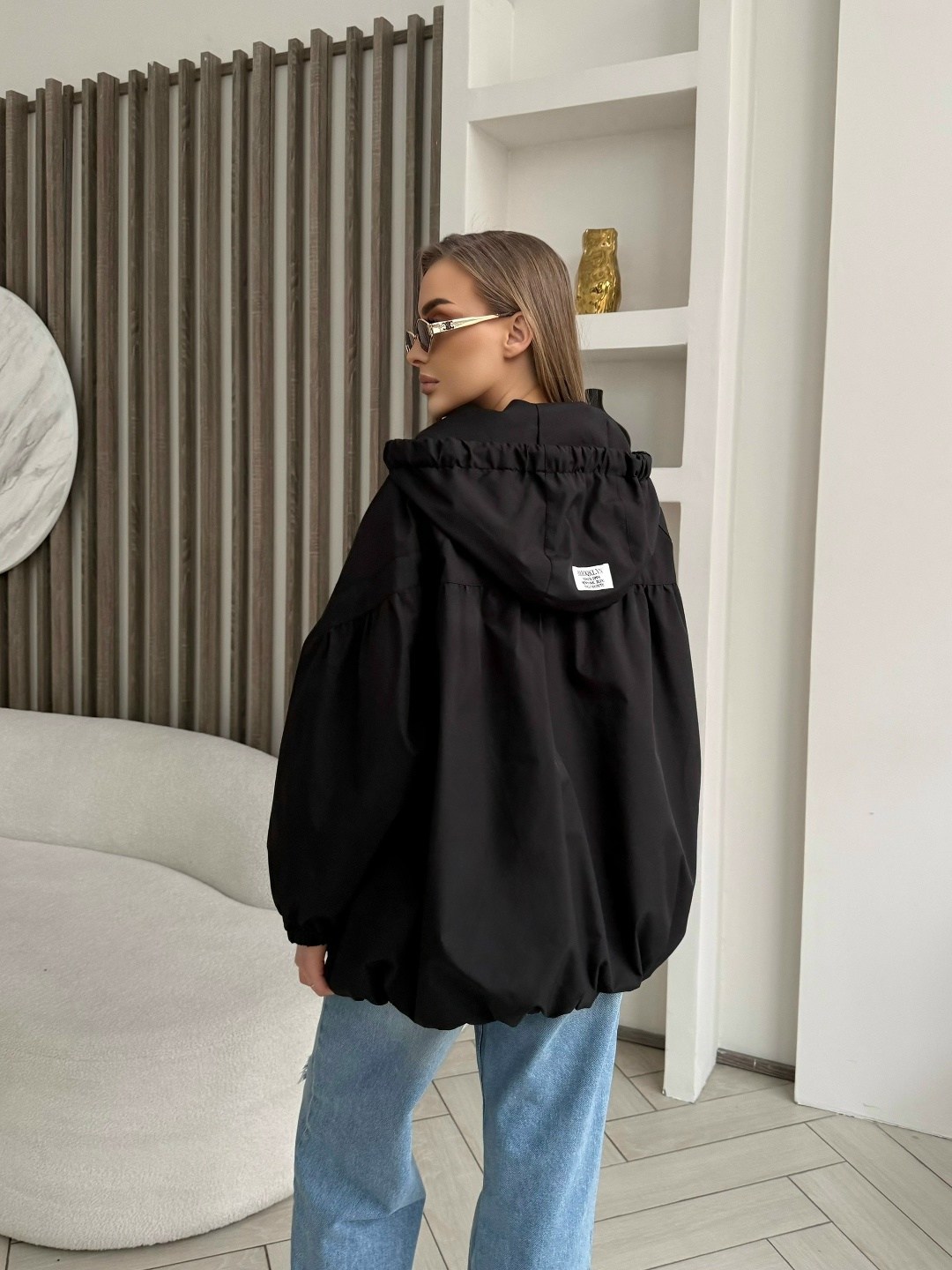 бомбер утепленный с капюшоном оверсайз sondi,демисезонная куртка,стильная куртка,ветровка с капюшоном оверсайз,легкая куртка