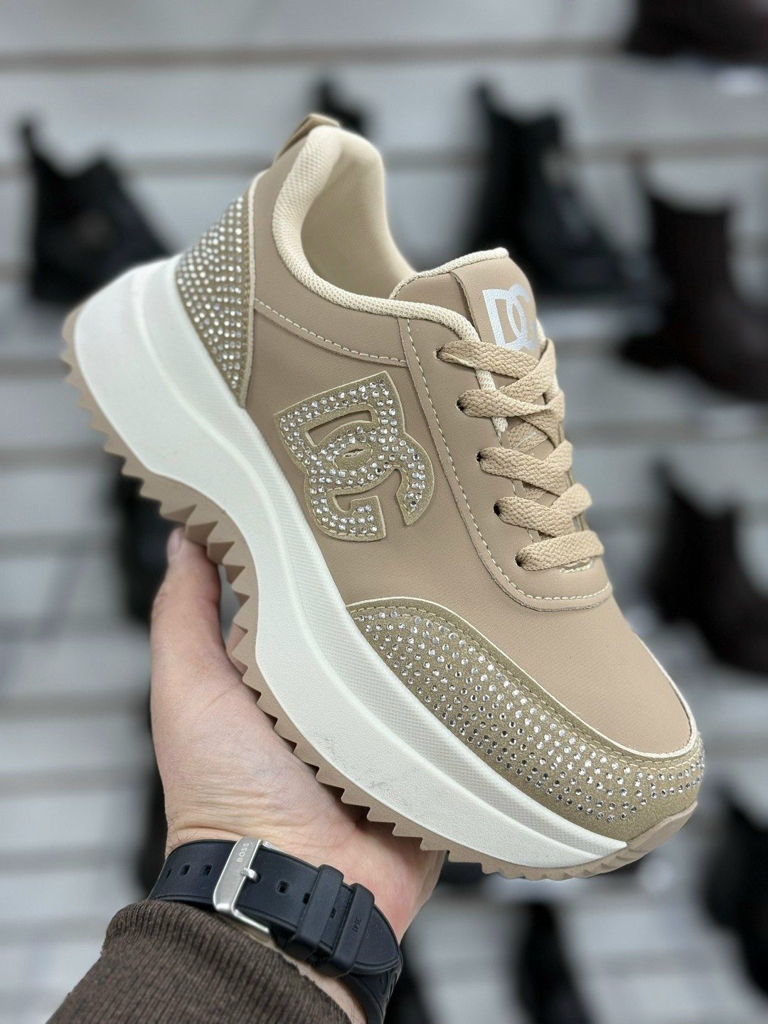 ,кроссовки женские liu jo,кроссовки женскиe,кроссовки liu jo,бежевые кроссовки