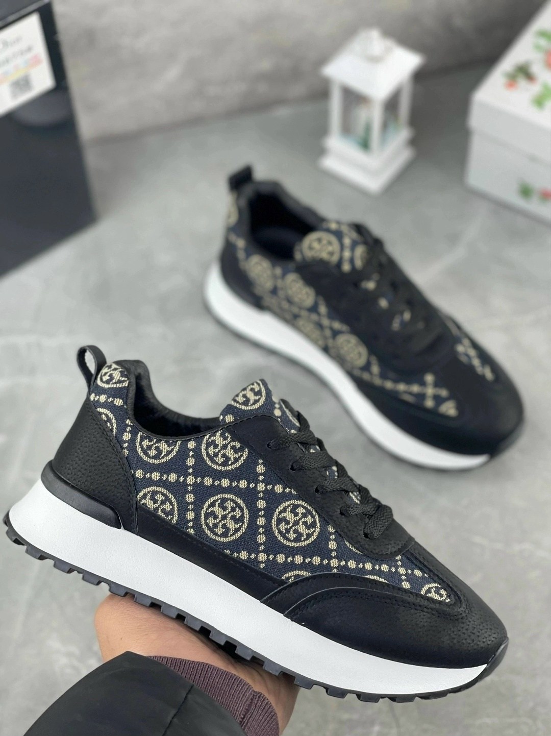 кроссовки женскиe,,кроссовки женские gucci,модные кроссовки,кроссовки gucci