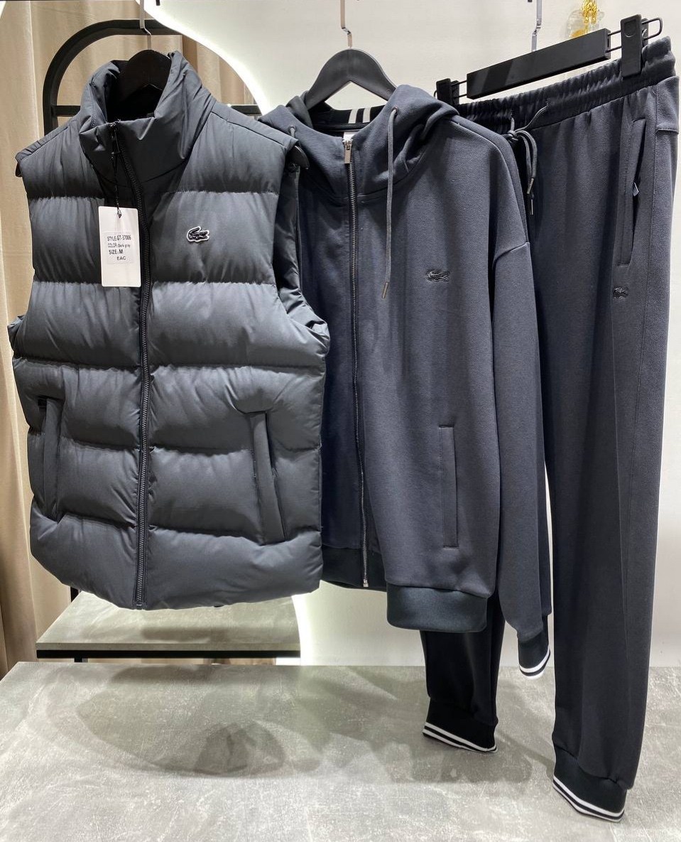 костюм-тройка мужской: жилет, толстовка и штаны арт. 1331595,спортивный костюм nike мужской,спортивный костюм nike тройка,мужской спортивный костюм,спортивные костюм