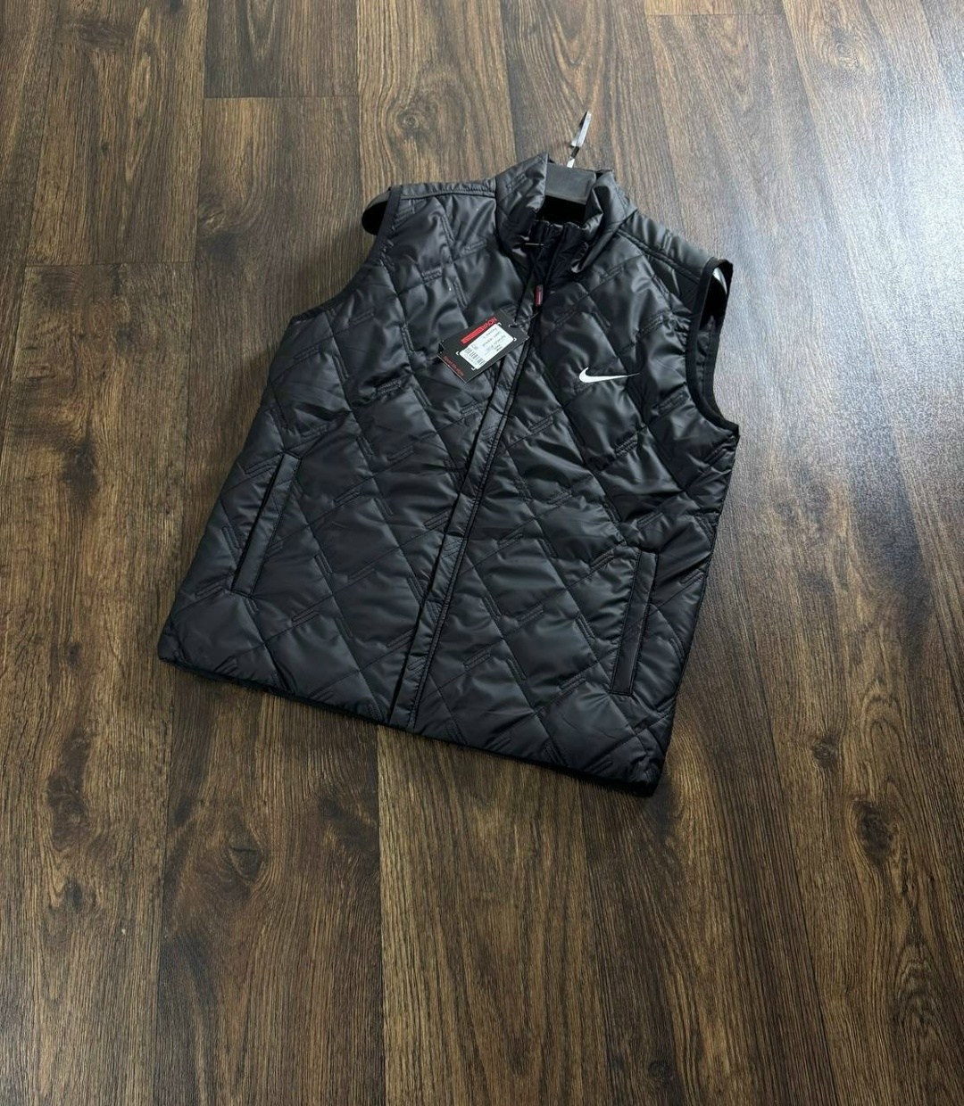 жилетка nike,жилетки мужские,жилетка найк,жилет спортивное,жилет