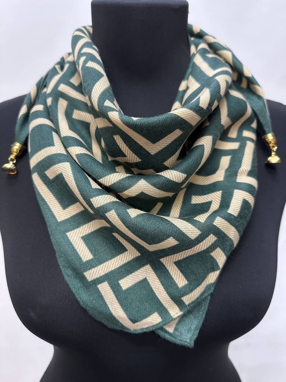 платки женские,платки шарф,платок женский с рисунком,платки тонки,платки шейный платок