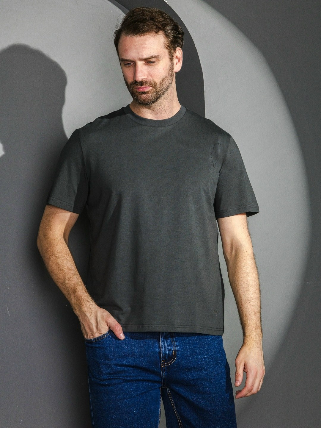 мужская футболка,базовая футболка,базовая футболка мужская,футболки для мужчин,универсальные футболки