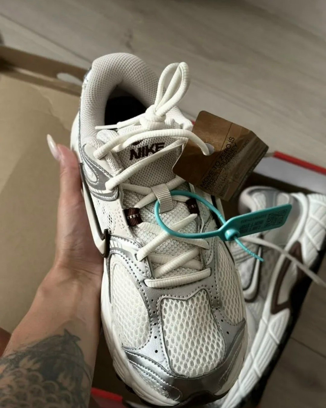 кроссовки nike,кроссовки nike v5 rnr,кроссовки женскиe,женские кроссовки nike,кроссовки