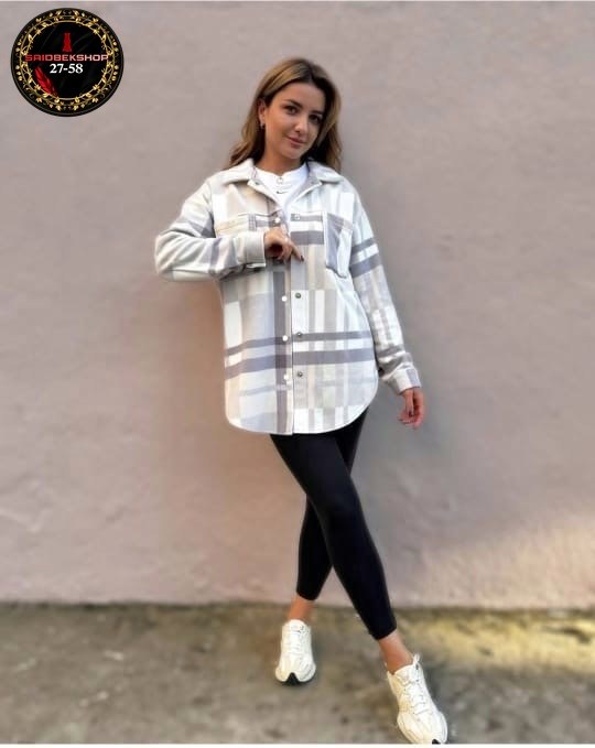 рубашка женская оверсайз в клетку удлиненная,рубашка женская оверсайз в клетку,клетчатая рубашка женская оверсайз теплая,женская рубашка в клетку,рубашка в клетку тёплая женская с капюшоном оверсайз