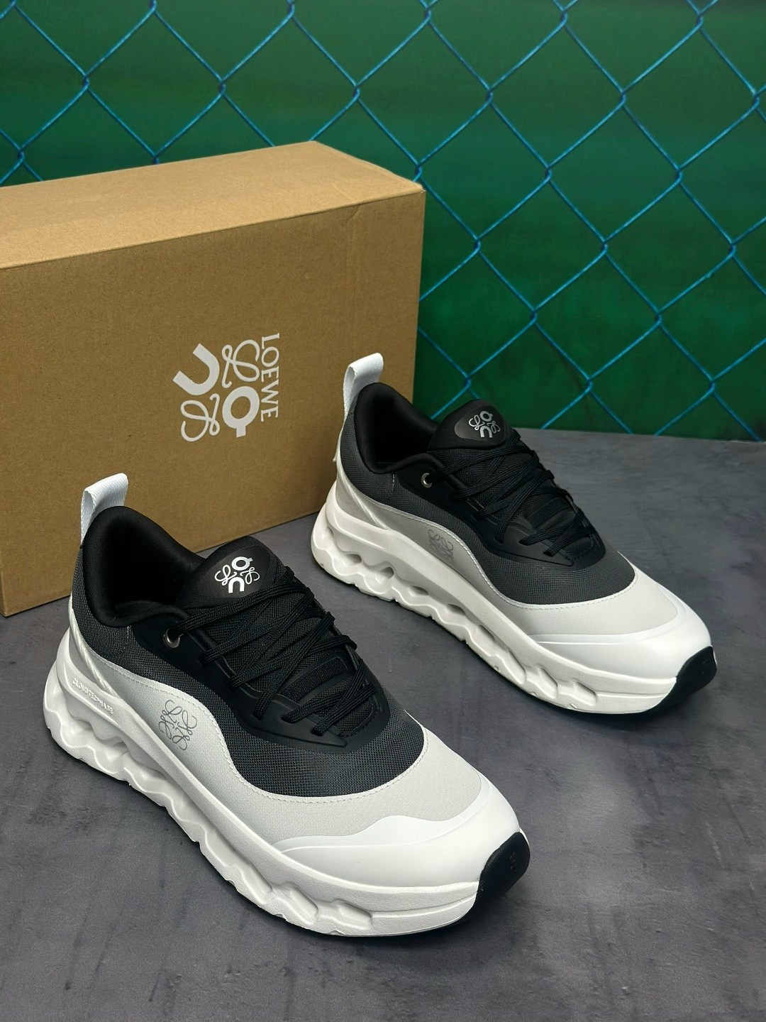 on cloud x loewe 9723 повседневная  кроссовки,кроссовки on x loewe cloudtilt 2,кроссовки on x loewe cloudtilt 2 men shoes,кроссовки loewe,кроссовки on loewe x cloudtilt 2 tan white gum