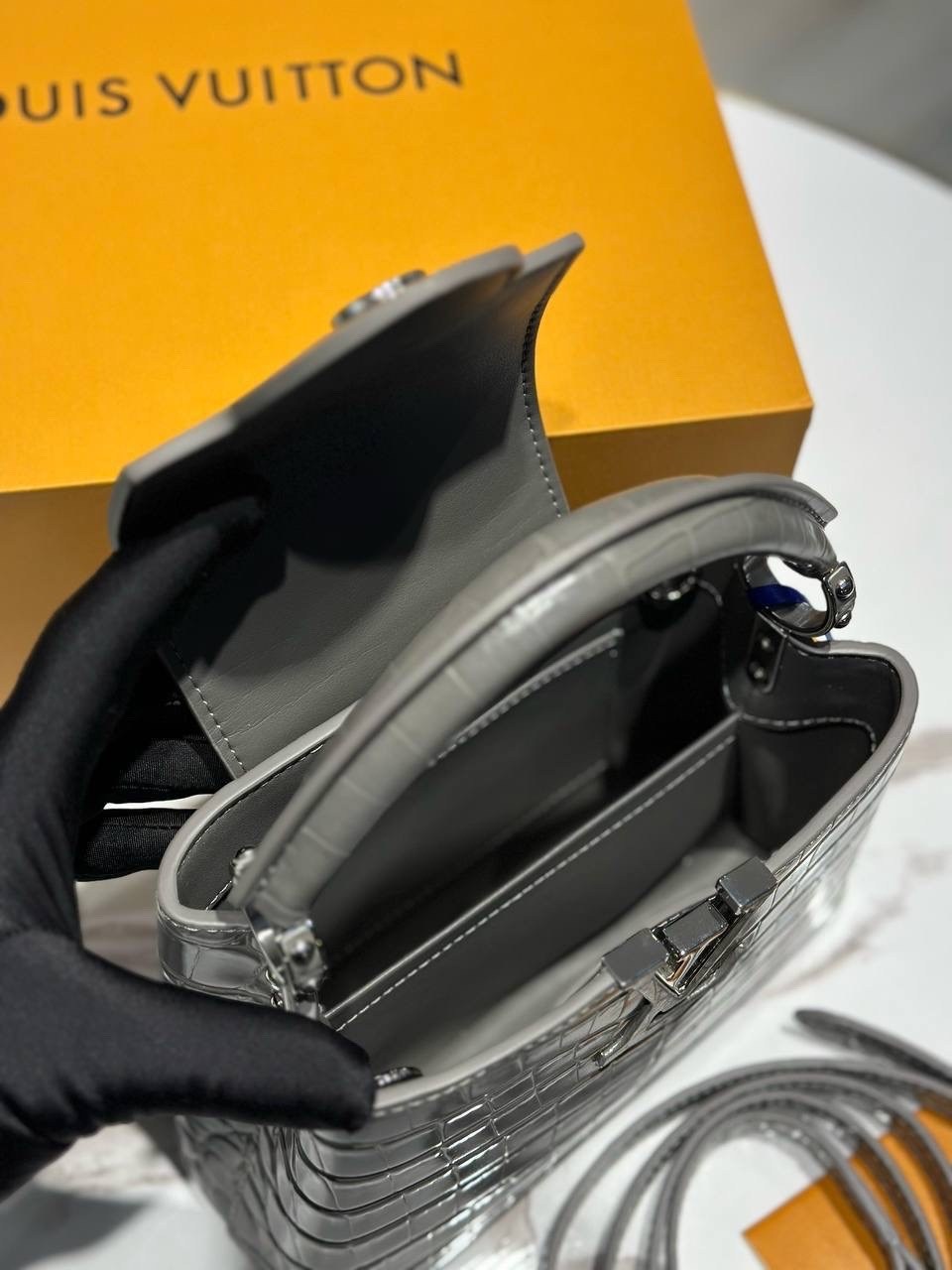 женская сумка louis vuitton,брендовые сумочки,louis vuitton сумка на плечо,сумкa louis vuitton,модная сумка