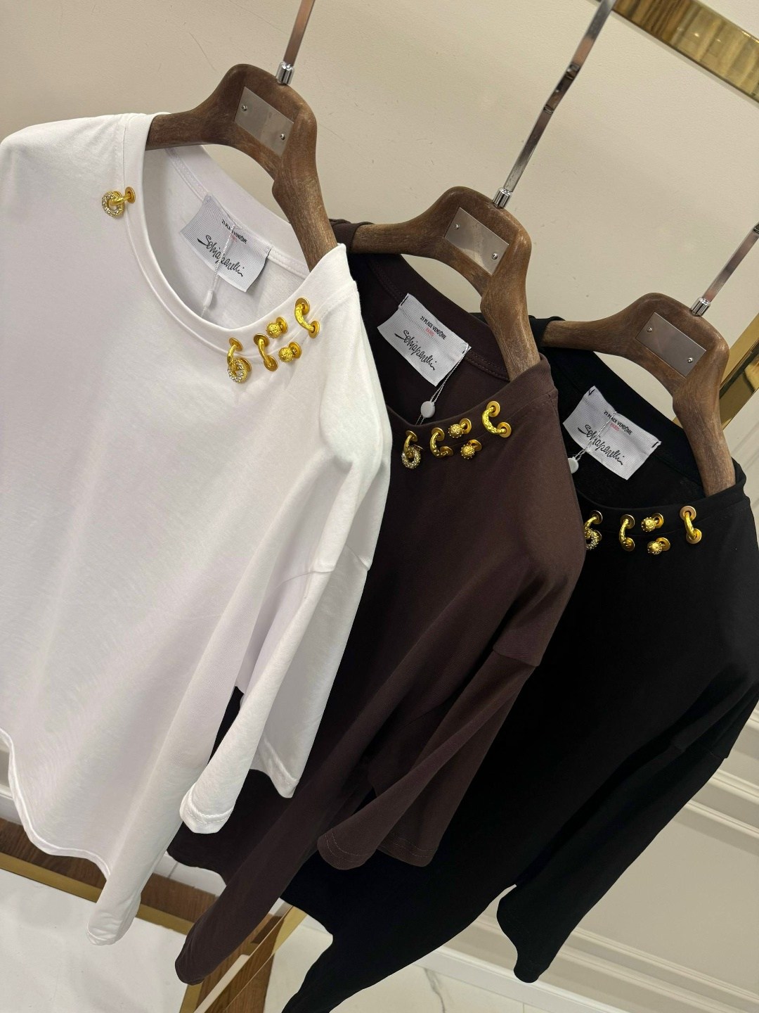 футболка со стразами оверсайз gul fashion,женская футболка,женская футболка оверсайз,футболка женская оверсайз со стразами чёрная,футболке