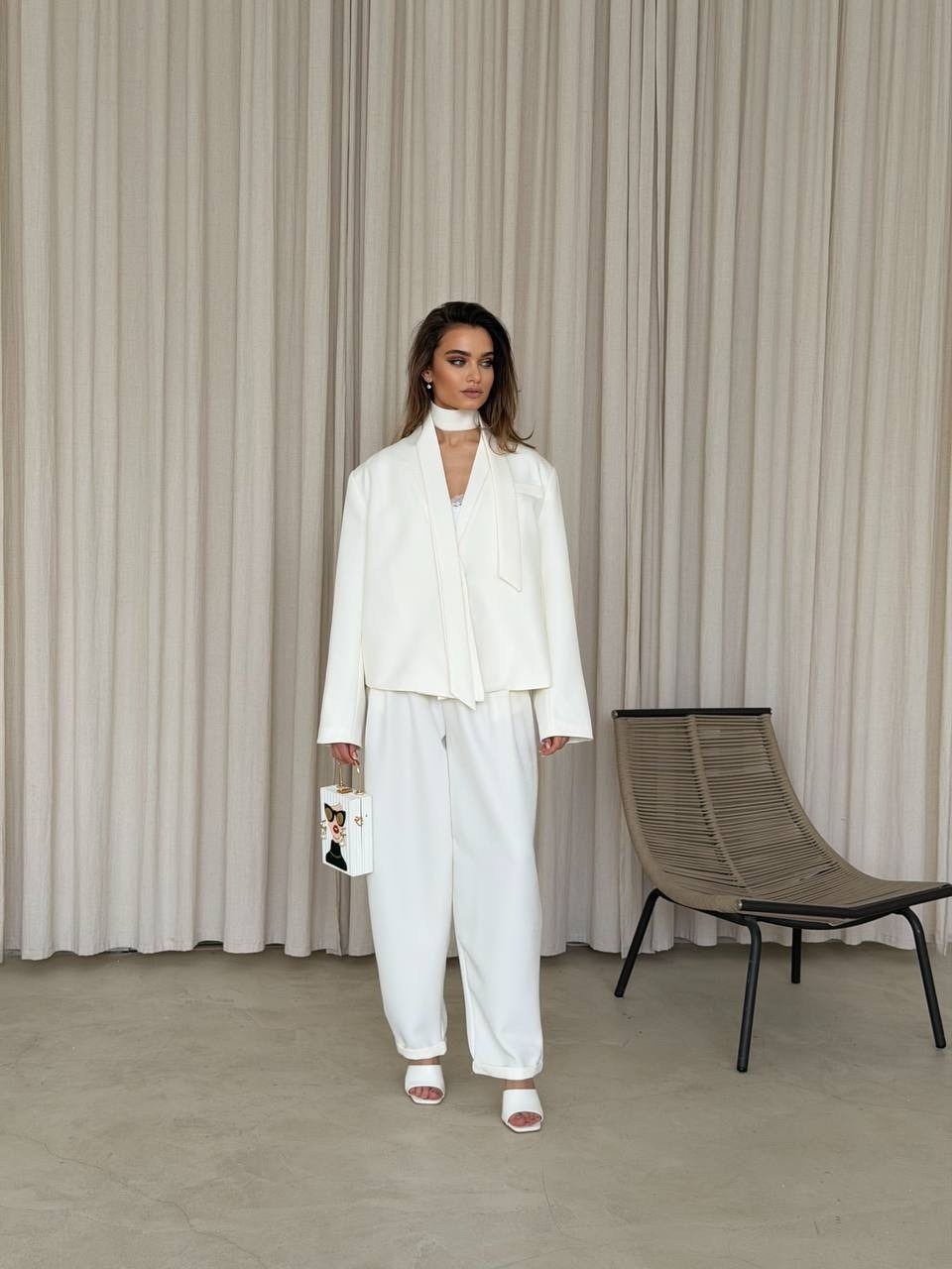жакет-кимоно,брючный костюм с поясом,костюм женский белый,костюм женский,костюм кимоно с брюками