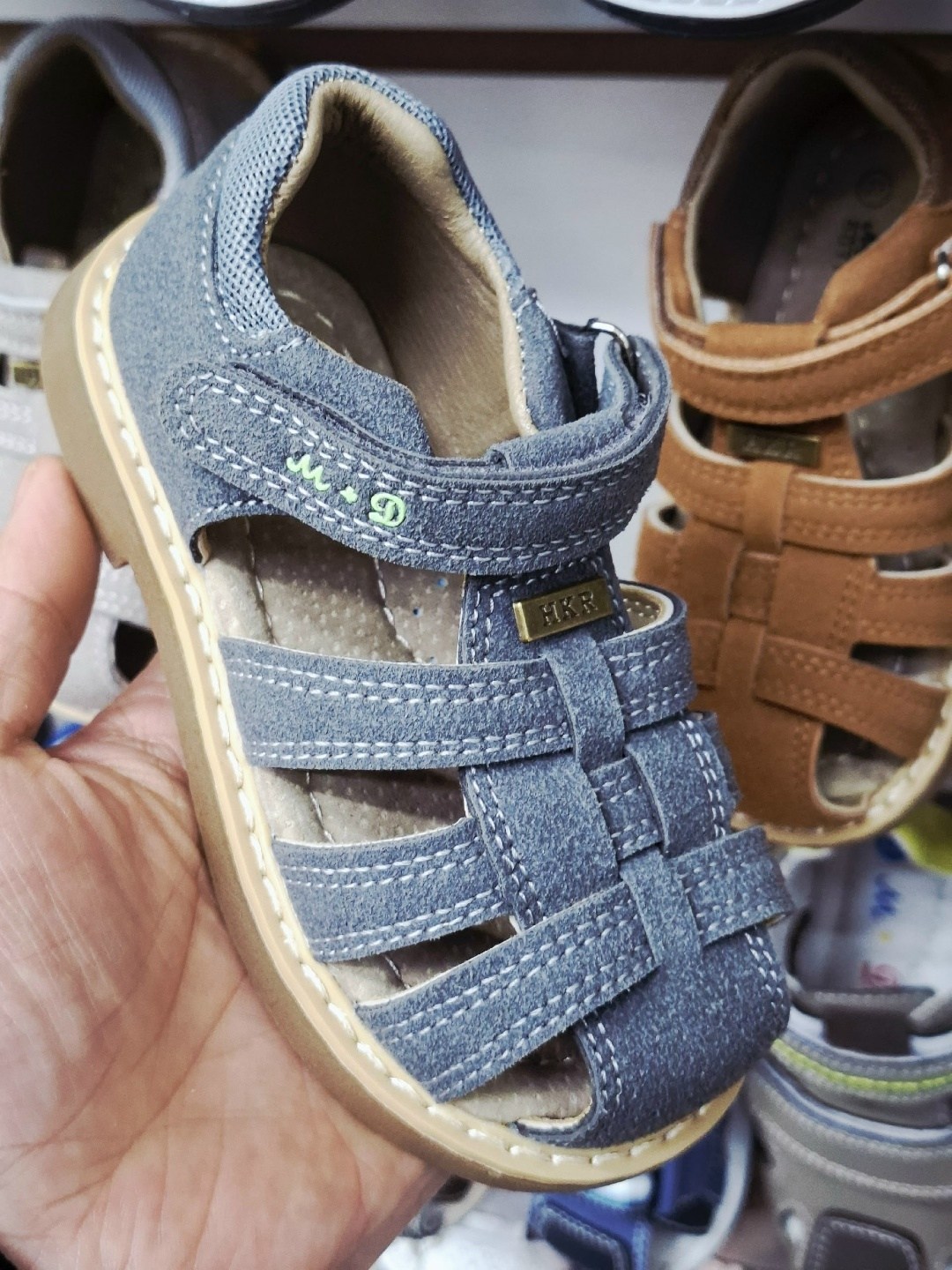 детские сандалии,,сандалии детям,детские сандали,сандалии для малыша