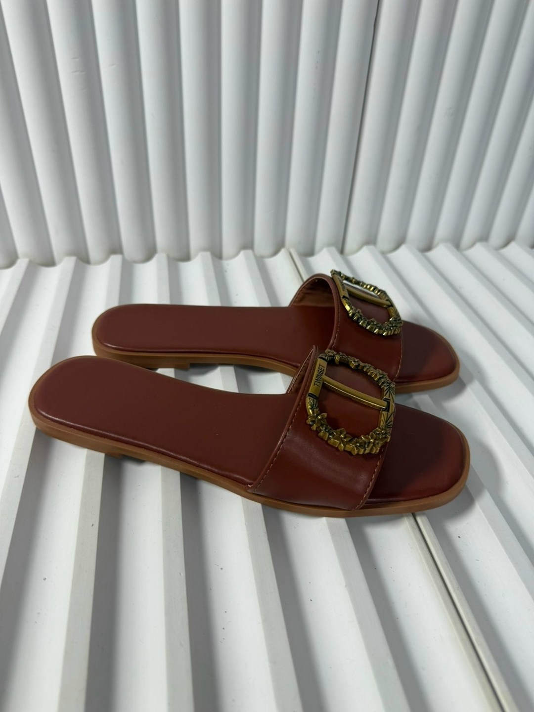 шлепки диор,шлепанцы женские,,белые шлепанцы,тапки диор