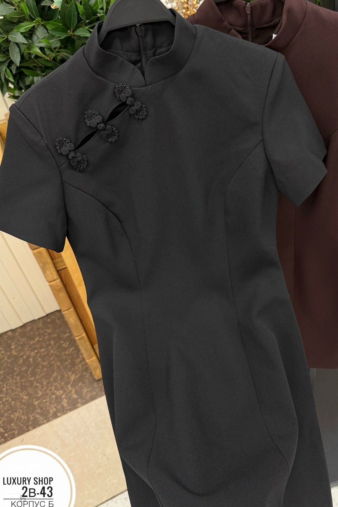 платье мини с короткими рукавами и воротником-стойкой,платье в китайском стиле,приталенное платье,платье женская,платье черное