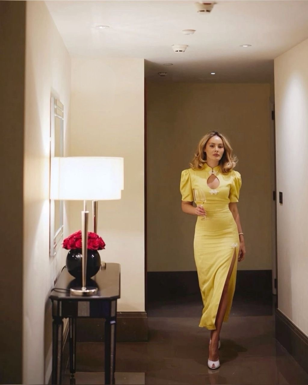 платья элегантные,модное платье,платье стильное,приталенное платье,платье женские