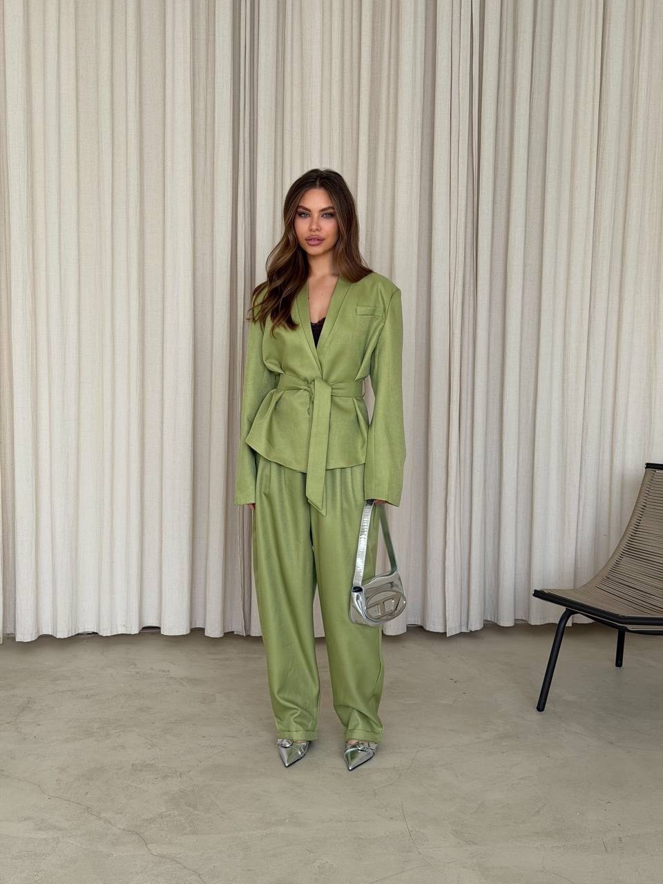 брючный костюм,брючные костюмы женские,оливковый костюм,комплект брючный